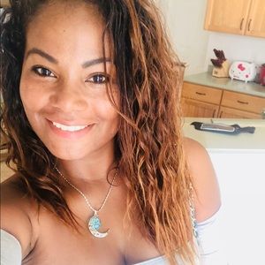 Meet your Posher, Fanny